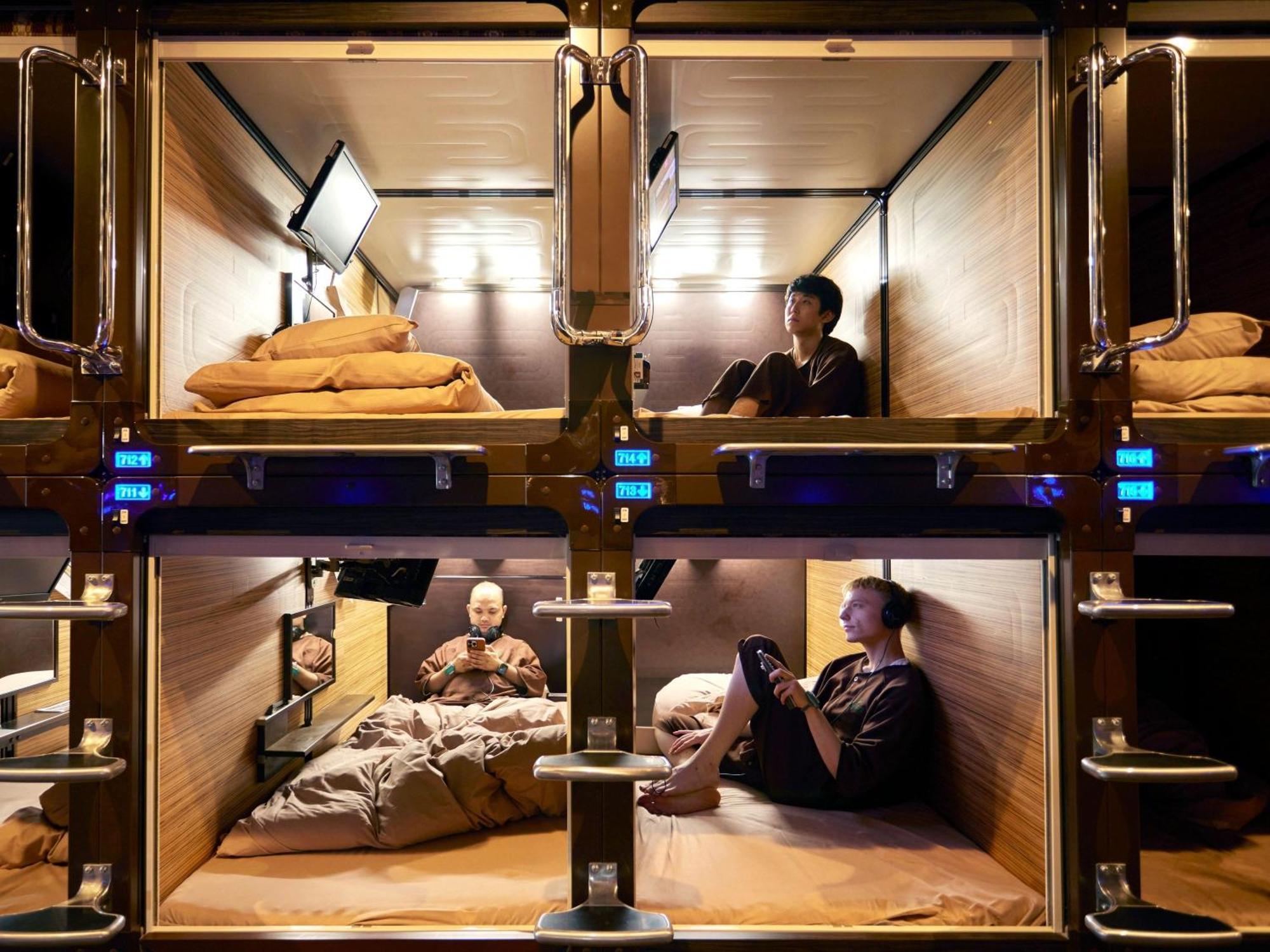 Anshin Oyado Ginza Shimbashi Station - For Men Hôtel capsule